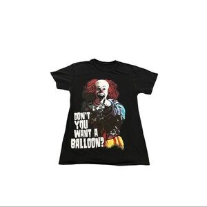 It PennywiseTee Size Small